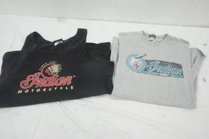 lot 151 image: Mens Shirts XL