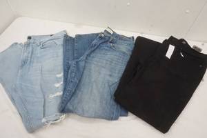 lot 154 image: Mens Jeans. Gap, George and Bullhead Denim Co.