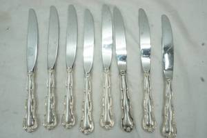 lot 186 image: Eight Knives Gorham Sterling Handle & Stainless Blade
