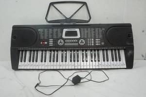 lot 207 image: Hamzer Electric Learning Keyboard