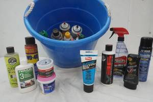 lot 209 image: New and Used Car Products in a Blue Tote