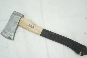 lot 223 image: Valley Ax 17