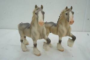 lot 226 image: Kid Toy Horses