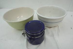 lot 242 image: Ceramic Crock Bowls and Blue canaster