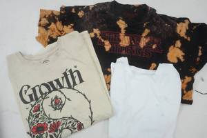 lot 286 image: Womens Clothing
