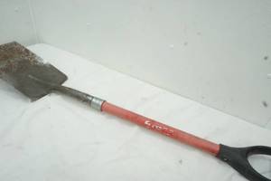 lot 308 image: Tempered Spade Shovel