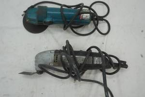 lot 372 image: Hand Tools, Grinder and Oscillating tool