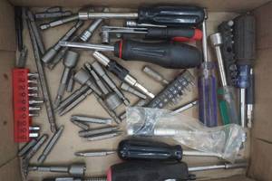 lot 389 image: Hand Tools