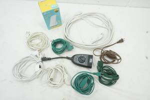 lot 393 image: Extension Cords, Timer, Ptp-Link Wi Fi extender
