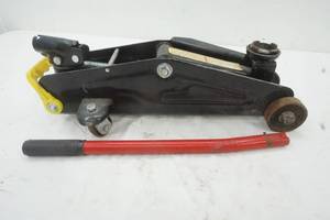 lot 407 image: Garage Floor Jack