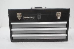 lot 411 image: Performax tool box