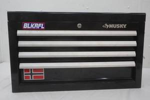 lot 412 image: Husky tool box