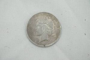 lot 461 image: Peace Dollar