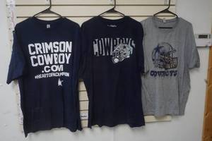 lot 494 image: novelty tees