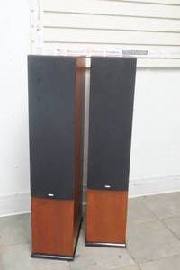 lot 502 image: speaker towers