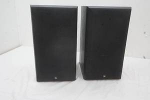 lot 507 image: speaker set