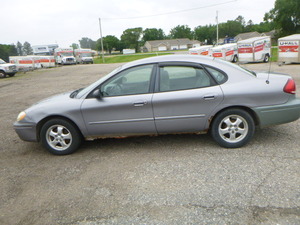 2006 Ford Taurus