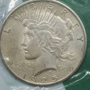 1925 Silver Peace Dollar, AU in Sealed Littleton Pkg