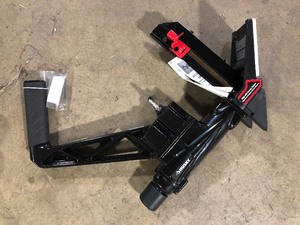 lot 19 image: Husky Pneumatic 3-in-1 15.5-Gauge and 16-Gauge 2 in. Flooring Nailer and Stapler with Quick Jam Release  Customer Returns See Pictures