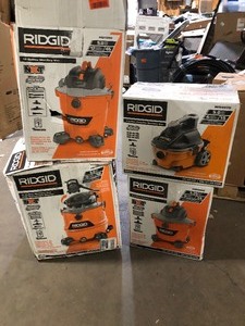 lot 31 image: Pallet of Assorted WetDry Shop Vacs Various Models and Conditions Customer Returns See Pictures