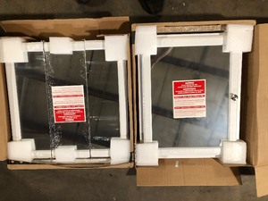 lot 35 image: Lot of Assorted Bathroom Medicine Cabinet with Mirror Various Models and Conditions Customer Returns See Pictures
