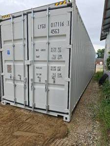 lot 1 image: Sea Container 40 #1161