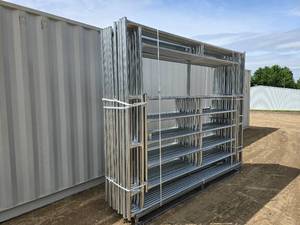 lot 7 image: Corral Panels 10 Powder Coated Silver