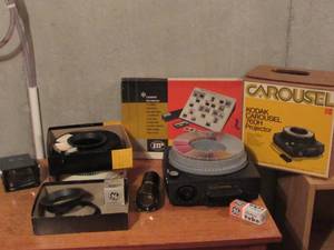lot 46 image: Vintage Kodak 760 H Slide projector package