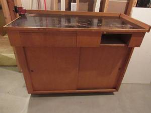 lot 49 image: MCM commercial counter work bench