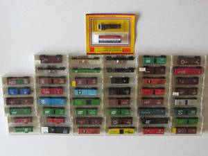 lot 54 image: Trains Micro Train bundle