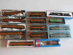 lot 56 image: Trains Con-Cor Empire Builder