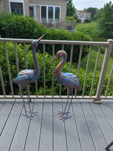 lot 78 image: Patio and Lawn sculptures Cranes