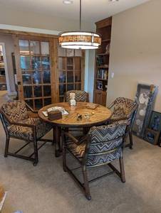 lot 40 image: MCM Game Table & 4 chairs