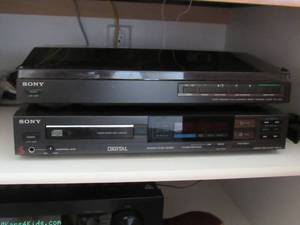 lot 91 image: Stereo system