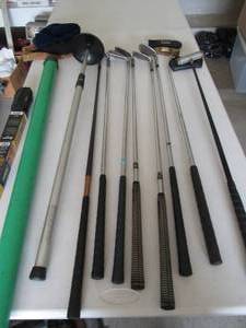 lot 122 image: Golf clubs