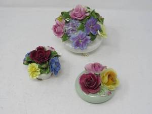 lot 128 image: Bone China Flowers (3)