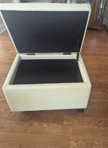 lot 195 image: Storage Ottoman