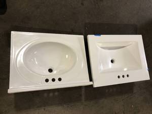 Lot of 2 White Bathroom Sinks Customer Returns See Pictures