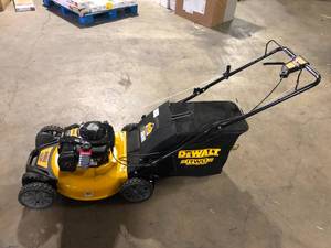 DEWALT 12A-O1T9739 21 in. 150cc Briggs and Stratton 625ex Engine Rear Wheel Drive 2-in-1 Gas Self Propelled Walk Behind Lawn Mower  Customer Returns See Pictures
