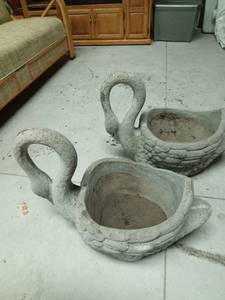 lot 10 image: 2 lg Cement swan planters