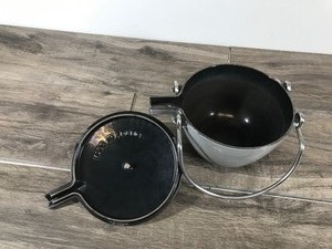 lot 336 image: STAUB Cast Iron Tea Pot, Graphite Grey