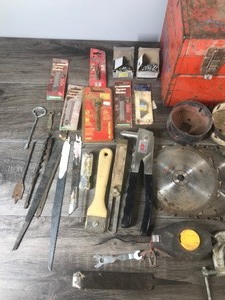 lot 382 image: Toolbox full of tools and hardware