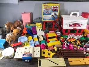 lot 410 image: Fisher Price Toys - ERTL Big Farm Cow Accessory Set - Sesame Street Legos - Little Tikes & More