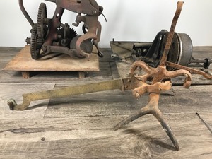 lot 449 image: Lot of Vintage Items - Sickle Blade Sharpener - Not Exactly Sure What the other 2 are