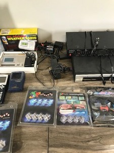 lot 455 image: Lot of Electronics