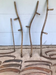 lot 494 image: Lot of Vintage Scythes - Blades and Handles