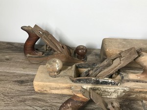lot 501 image: Lot of Vintage Wood Planers