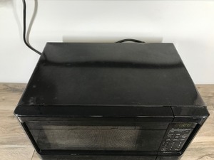 lot 515 image: Hamilton Beach Microwave
