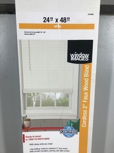 lot 533 image: Cordless 2 Faux Wood Blinds - White - 24 x 48