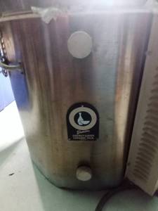 lot 199A image: Duncan ceramic kiln